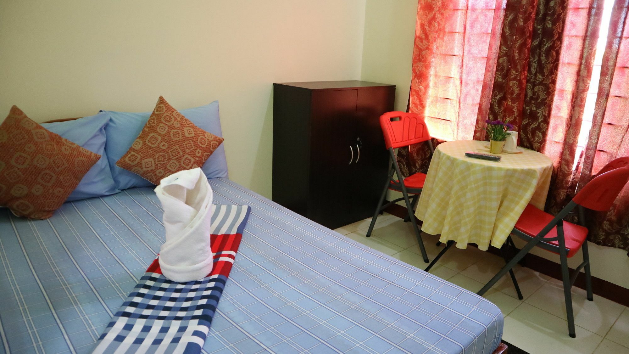 C Tower Studio Apartments Puerto Princesa Zewnętrze zdjęcie
